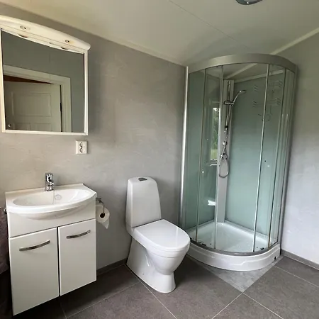 Sjarmerende Med Privat Brygge *