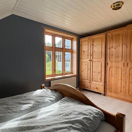 Sjarmerende Med Privat Brygge بيت للعطل *